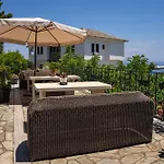 Paradeisos Pelion * Áyios Dhimítrios