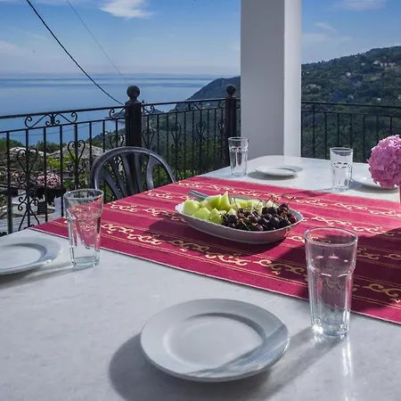 Paradeisos Pelion شقة Áyios Dhimítrios