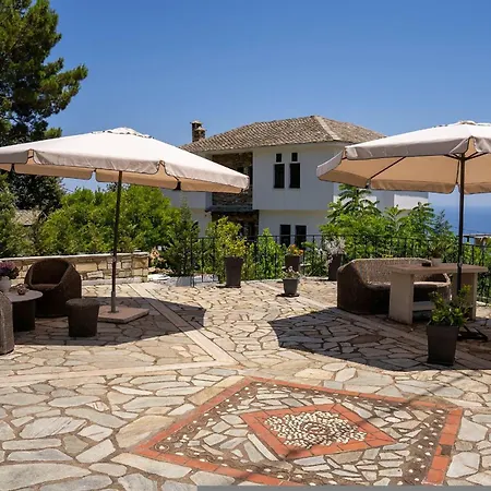 Paradeisos Apartment *