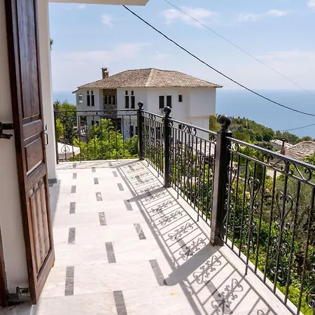 Paradeisos Pelion * Áyios Dhimítrios