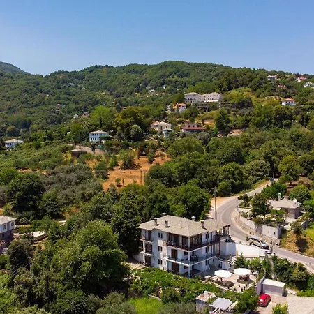 Paradeisos Pelion *