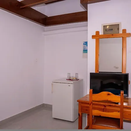 Paradeisos Apartment Agios Dimitrios (Magnesia)